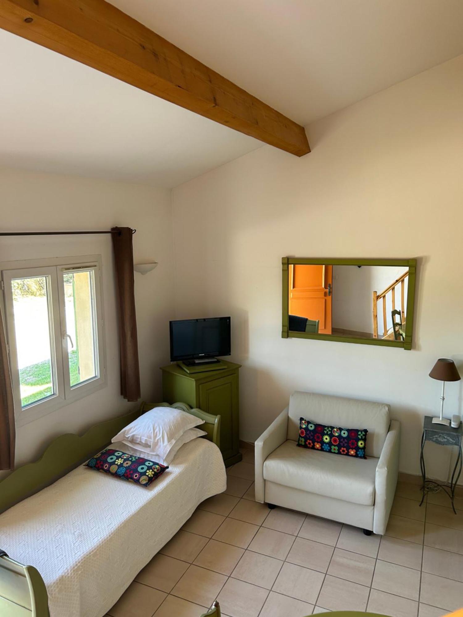 Hotel Terriciae Aux Portes De Maussane Les Alpilles Стая снимка