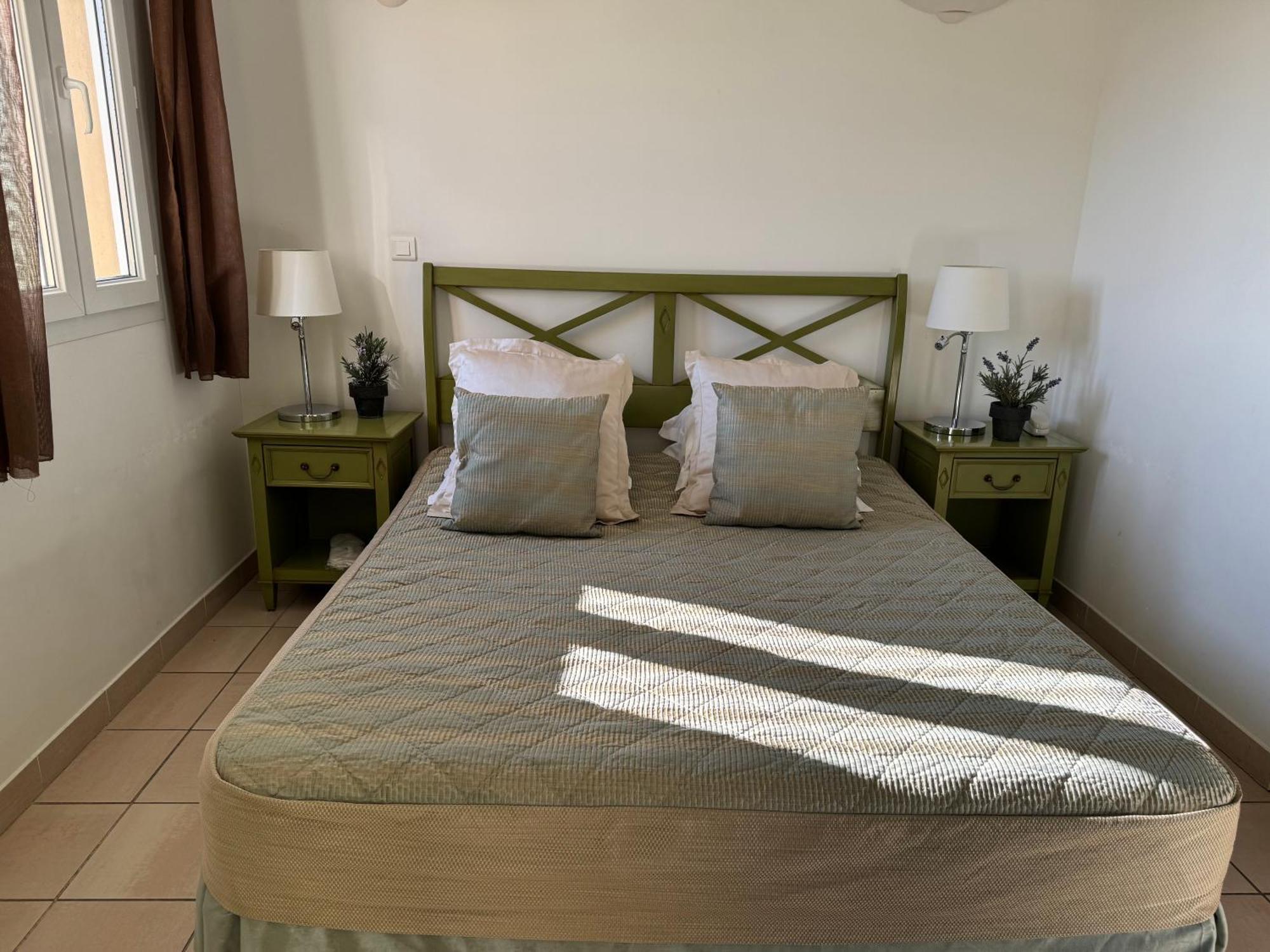 Hotel Terriciae Aux Portes De Maussane Les Alpilles Екстериор снимка