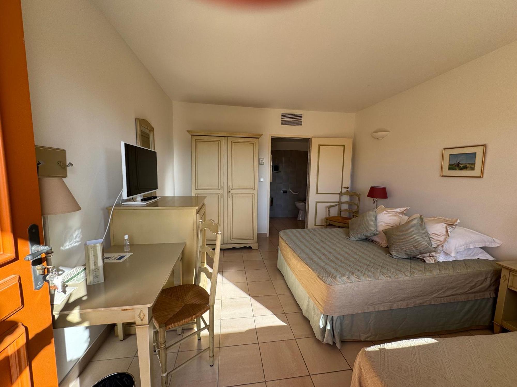 Hotel Terriciae Aux Portes De Maussane Les Alpilles Екстериор снимка