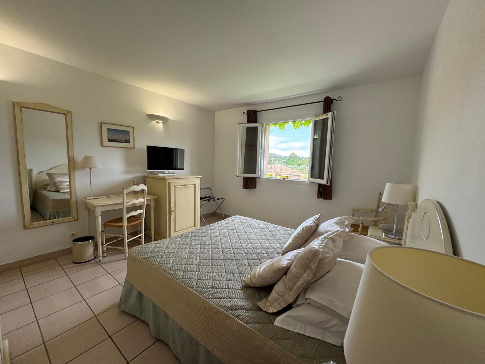 Hotel Terriciae Aux Portes De Maussane Les Alpilles Екстериор снимка
